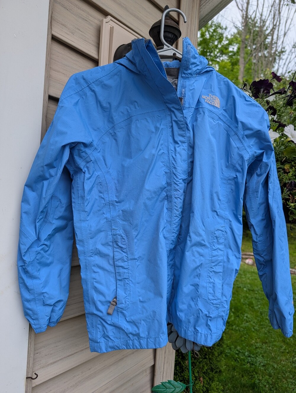 The North Face Kids' Blue Hooded Rain Jacket Girls Size Large